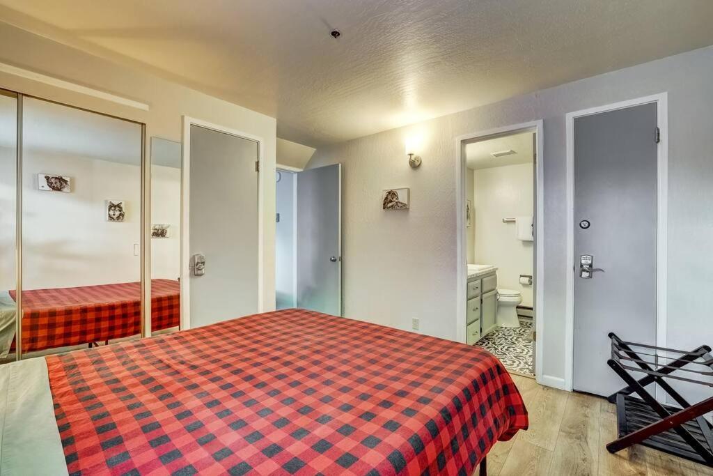Heavenly Mountain Retreat Near Hiking & Bikin Stateline